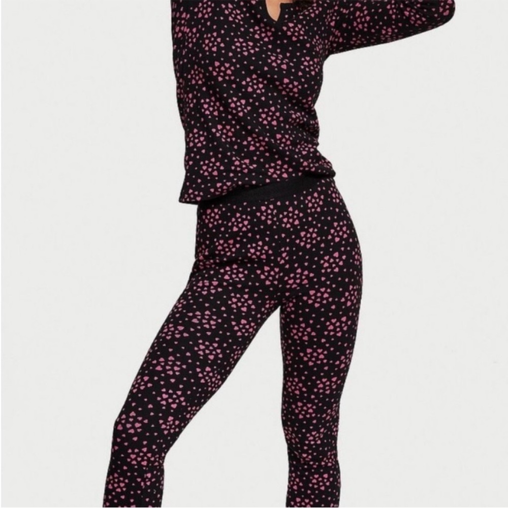 Victoria’s Secret Thermal Black and Pink Hearts Pajama Set Cottagecore